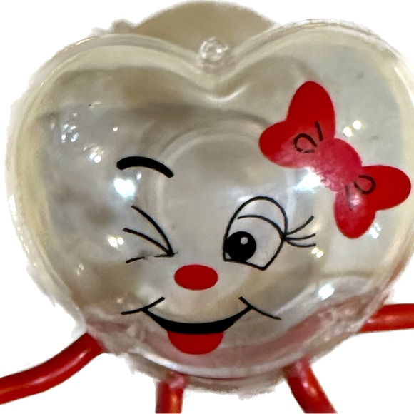 VTG VALENTINE HEART SHAPED MAN BENDY CANDY CONTAINER 7”x5.5”x2” RED BLACK LOVE - Picture 5 of 8